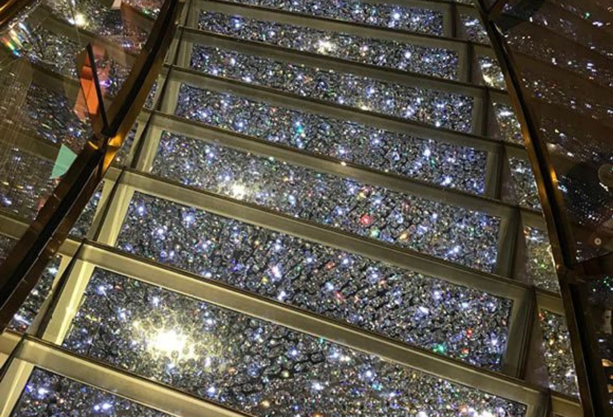 MSC FANTASIA Swarowski-Treppe