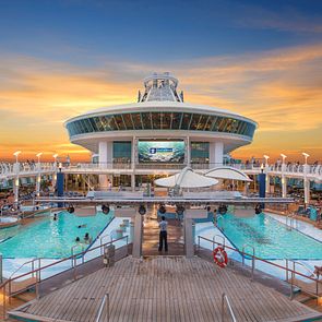 Adventure of the Seas Pooldeck