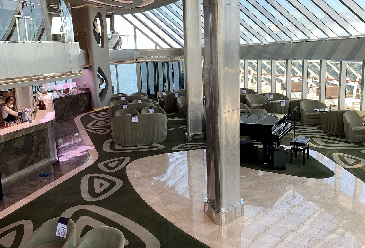 Lounge auf MSC Seaview