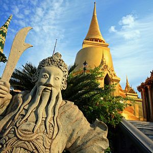 Wat Arun Tempel am Chao Praya Bangkok Thailand