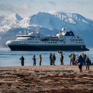 Uummannaq by Tommy Simonsen_HX Expeditions