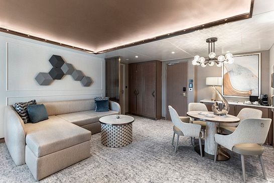 Silver Endeavour_Leben an Bord_Signature Suite_©Silversea Cruises Ltd.