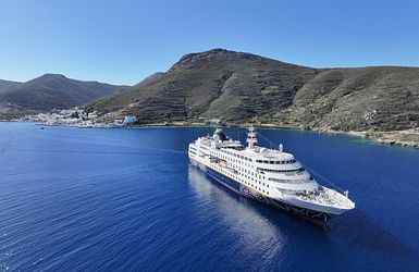 MS Hamburg in Griechenland