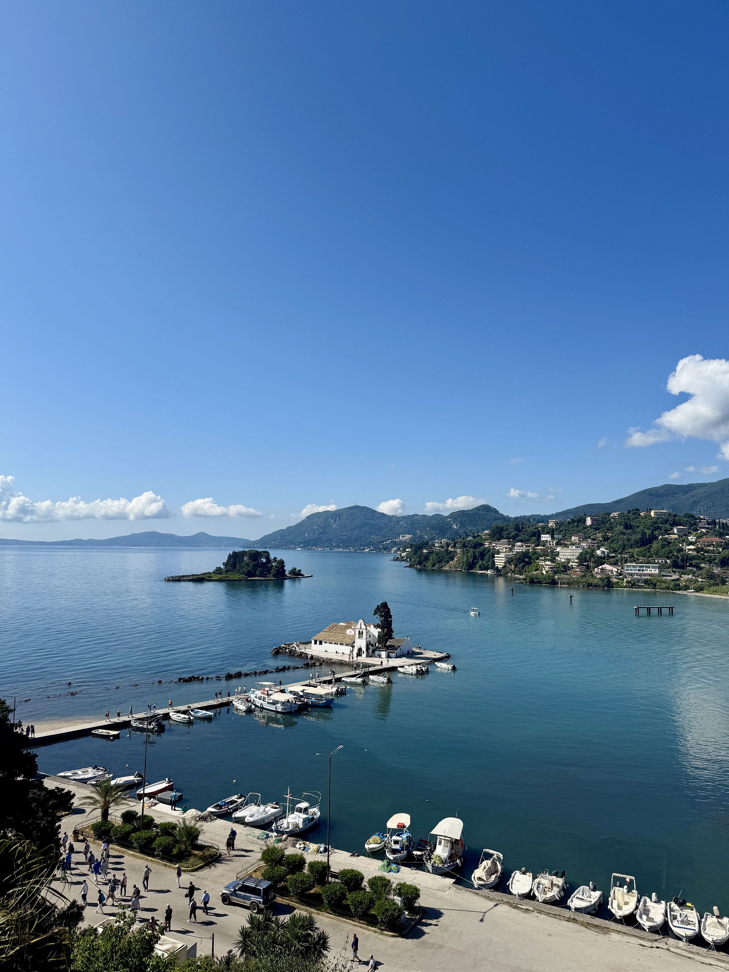 Blick auf die Mäuseinsel, Pontikonisi auf Korfu