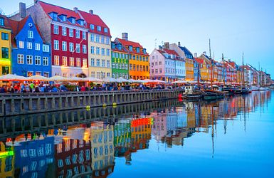 Q:\Destinationen\Dänemark\Kopenhagen\Nyhavn\Kopenhagen_Nyhavn_AdobeStock_235745551 ©  joyt_abo.jpeg