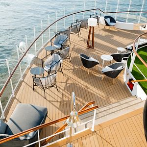 Captains View