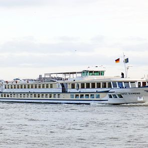 SWISS DIAMOND vom außen