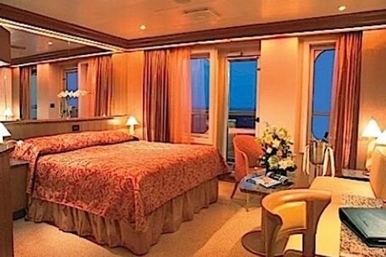 Carnival Splendor - Carnival Cruise Line - Ocean Suite (OS)