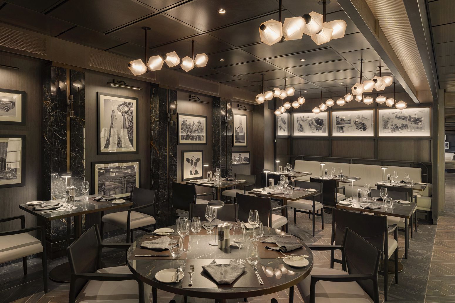 Restaurant Marble & Co. Grill