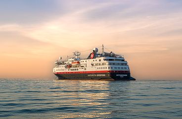 HX Hurtigruten Expeditions