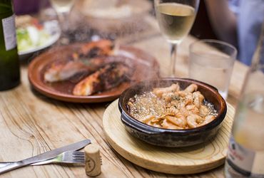 Tapas & Bar