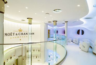 Spray Bar by Moet & Chandon