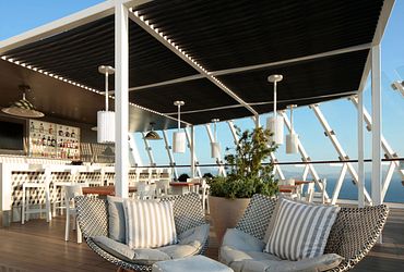The Retreat Pool Bar