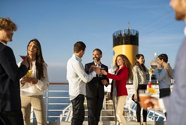 Sunset Lounge