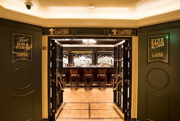 Golden Lion Pub