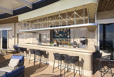 Astern Bar