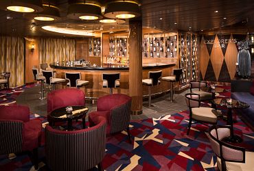 Explorer’s Lounge 