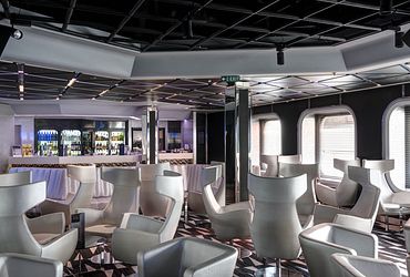 TV Studio & Bar