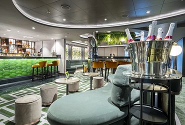 Cocktail Bar