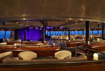 Spinnaker Lounge 