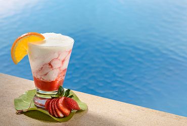 Pool Bar