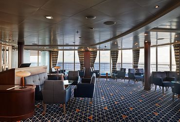 Observation Lounge 