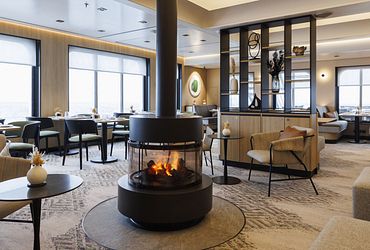 Club Lounge