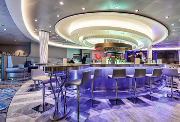 TUI Bar