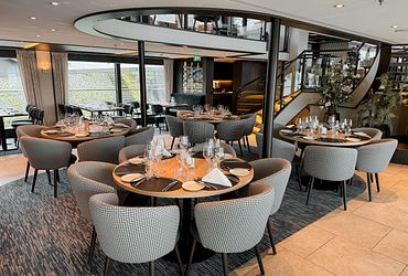 Riverside Restaurant