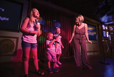 Spotlight℠ Karaoke 