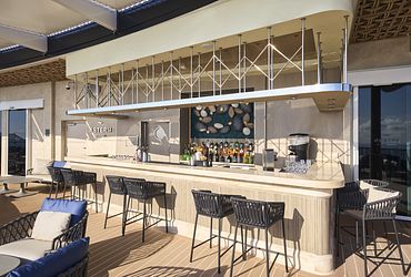 Astern Bar