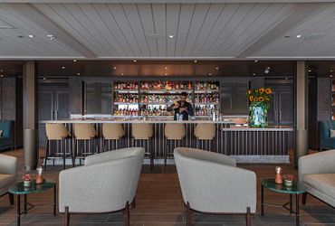 S.A.L.T. Bar