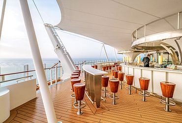 Lanai Bar