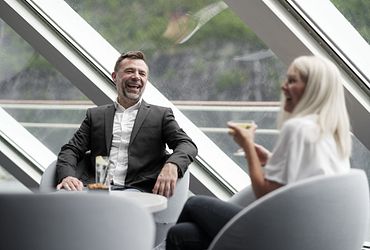 Havblikk Bar & Lounge
