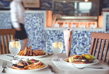 Waves Grill