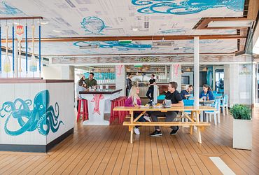 Fish & Ships℠