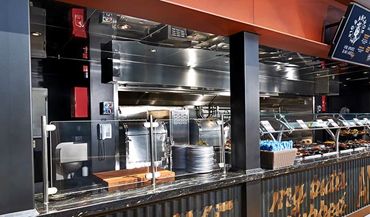 Guy’s Pig & Anchor Bar-b-Que
