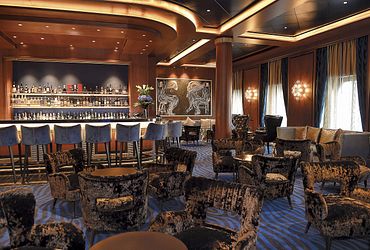 Explorer Lounge