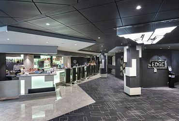 Edge - Cocktail Bar