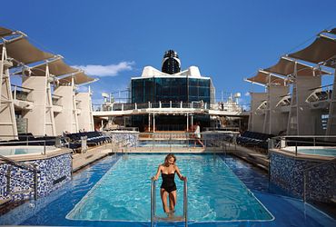 Pool Bar