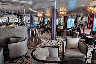 Voyager Lounge
