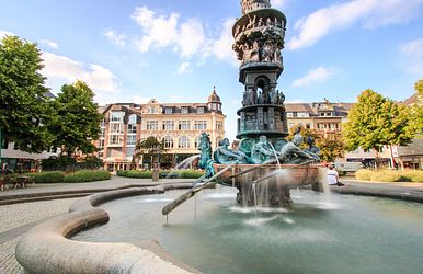 Kunstvoller Brunnen