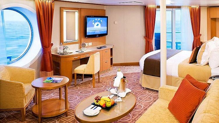 Celebrity Eclipse - Celebrity Cruises - Sky Suite (S1)