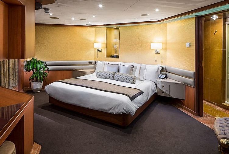 MS Oosterdam - Holland America Line - Pinnacle Suite (PS)