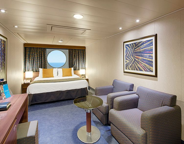 MSC Divina - MSC Cruises - Junior Kabine mit Meerblick (OM2)