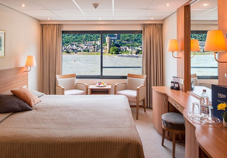 MS RHEIN MELODIE - Nicko Cruises - Mitteldeck