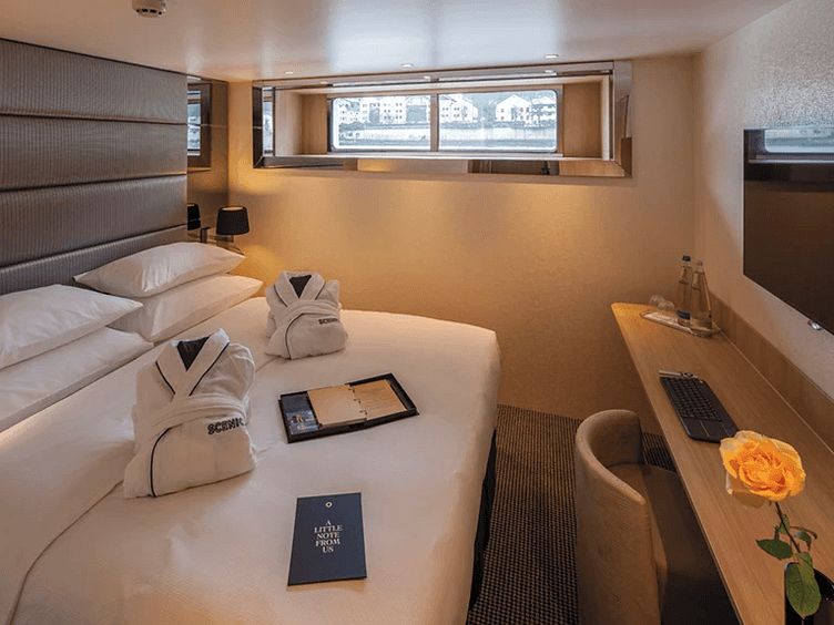 Moderne und gemütliche Opal Standard Suite der Scenic Luxury Flotte