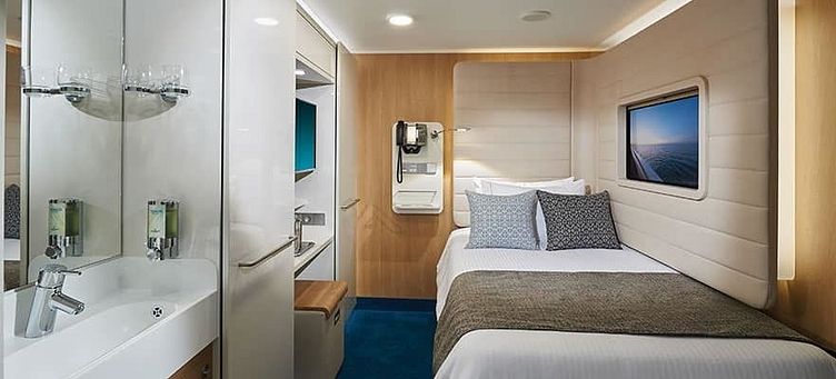 Norwegian Encore - Norwegian Cruise Line - Studio (T1)