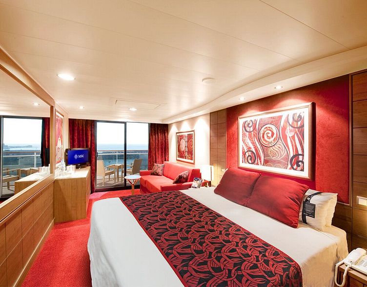 MSC Magnifica - MSC Cruises - Premium Suite Deck 14 (SL1)