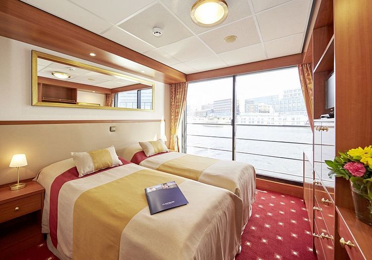 MS Elegant Lady - Plantours Flusskreuzfahrten - Zweibett außen, französischer Balkon, Oberdeck, achtern (EK03)
